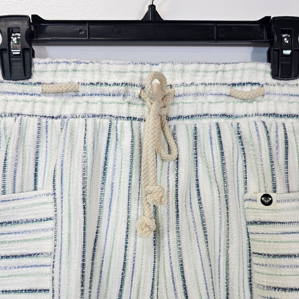NWT Roxy Cloud Dancer Striped Shorts - Picture 4 of 5